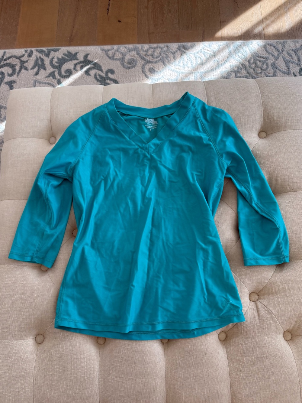 Women's Teal V-Neck 3/4 Sleeve Top
